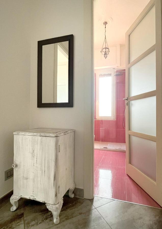 Il Nido Di Giraben Apartment Savona Exterior foto