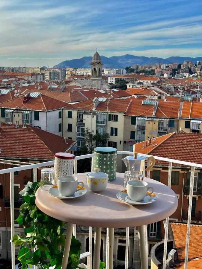 Il Nido Di Giraben Apartment Savona Exterior foto