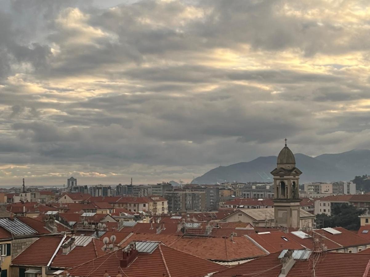 Il Nido Di Giraben Apartment Savona Exterior foto